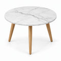 Ronde bijzettafel Ø 80 x 45 cm met wit marmerlook blad en naturel rubberhouten poten